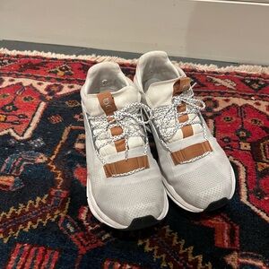 On running tennis shoes!